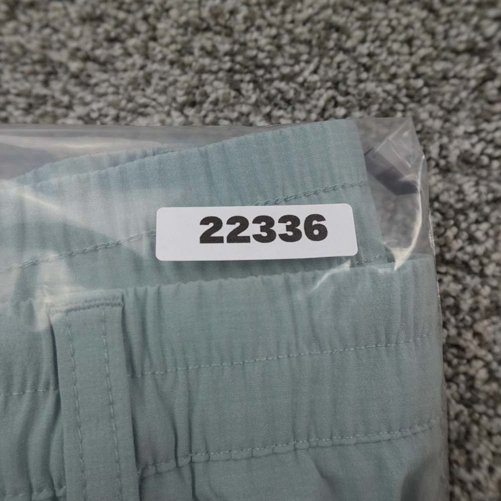 NEW Columbia Shorts Mens XL Blue PFG‎ Uncharted Omni Shade Fishing Outdoor Hike - Picture 15 of 16